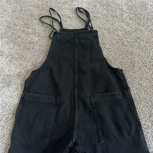 Chic Black Overalls with Pockets